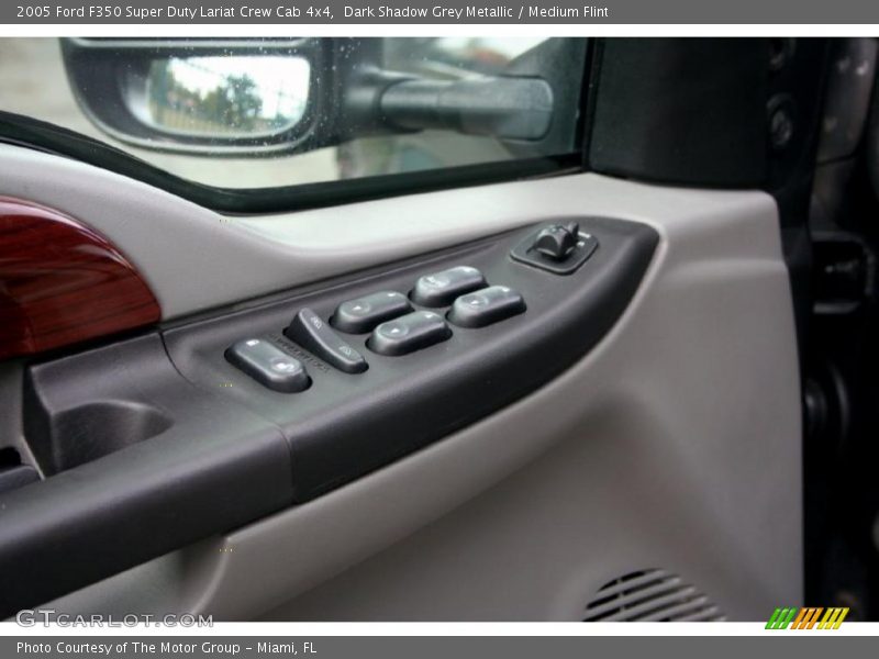 Dark Shadow Grey Metallic / Medium Flint 2005 Ford F350 Super Duty Lariat Crew Cab 4x4