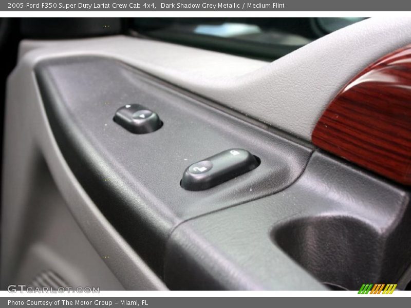 Dark Shadow Grey Metallic / Medium Flint 2005 Ford F350 Super Duty Lariat Crew Cab 4x4