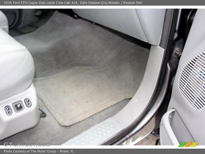 Dark Shadow Grey Metallic / Medium Flint 2005 Ford F350 Super Duty Lariat Crew Cab 4x4