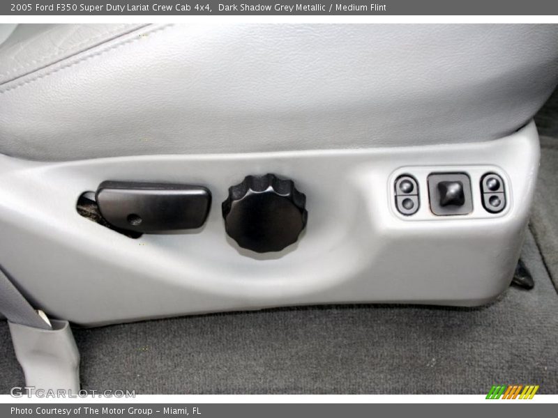 Dark Shadow Grey Metallic / Medium Flint 2005 Ford F350 Super Duty Lariat Crew Cab 4x4
