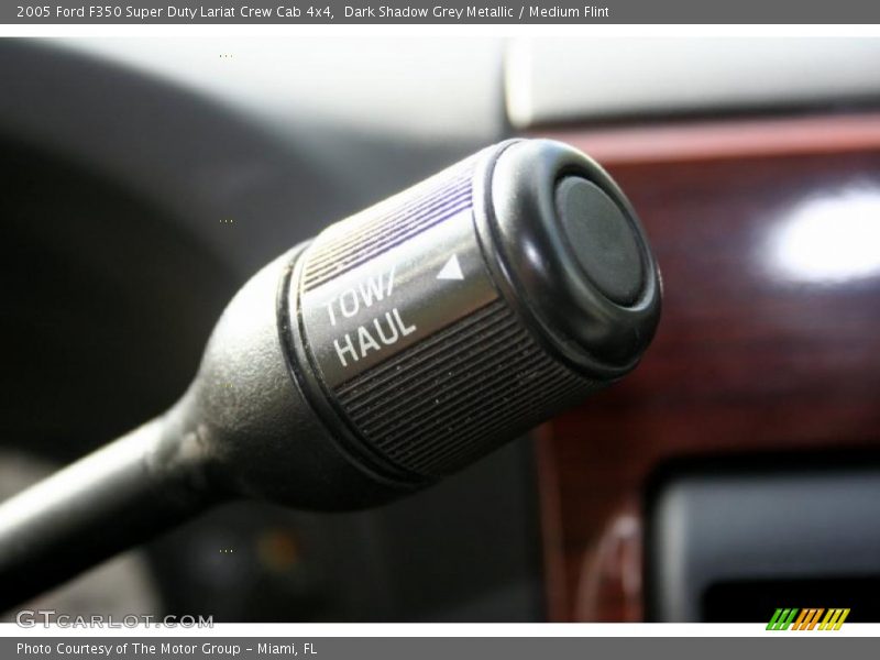 Dark Shadow Grey Metallic / Medium Flint 2005 Ford F350 Super Duty Lariat Crew Cab 4x4