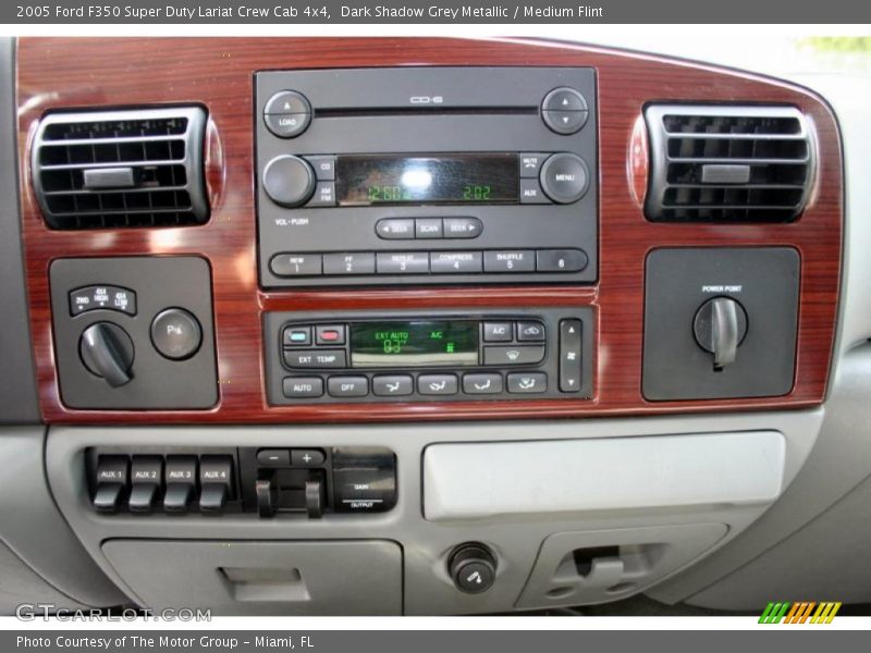 Dark Shadow Grey Metallic / Medium Flint 2005 Ford F350 Super Duty Lariat Crew Cab 4x4