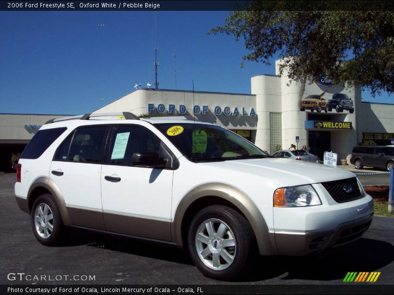 Oxford White / Pebble Beige 2006 Ford Freestyle SE