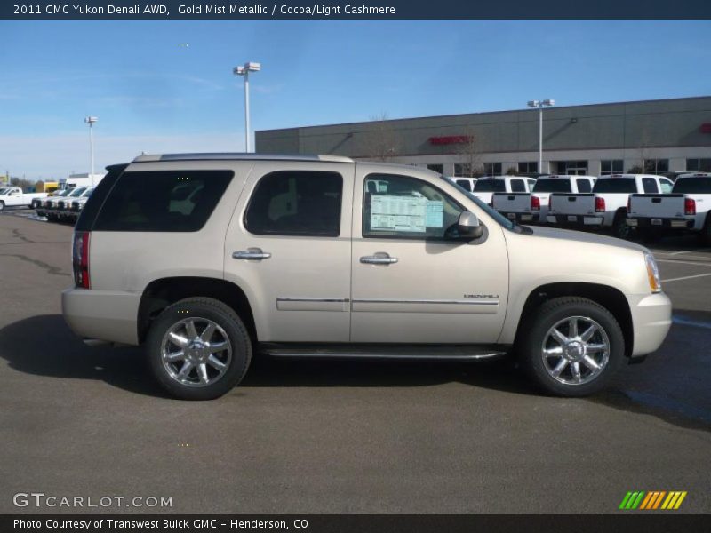 Gold Mist Metallic / Cocoa/Light Cashmere 2011 GMC Yukon Denali AWD
