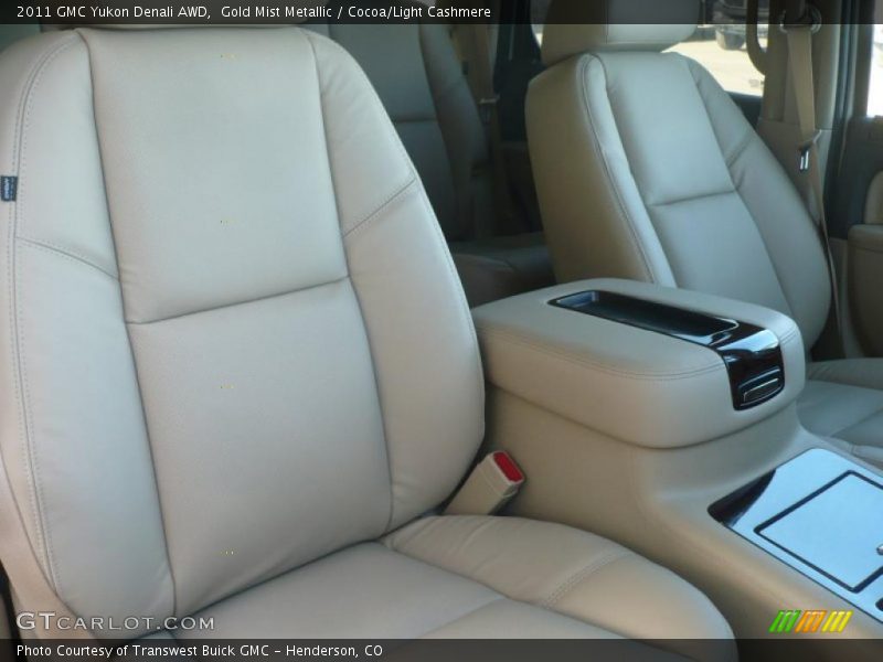 Gold Mist Metallic / Cocoa/Light Cashmere 2011 GMC Yukon Denali AWD