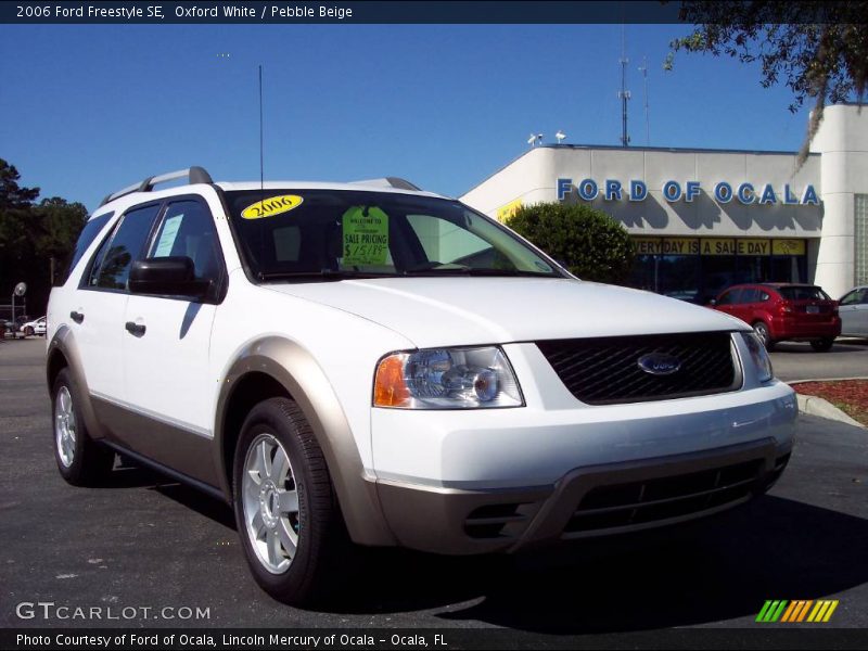 Oxford White / Pebble Beige 2006 Ford Freestyle SE