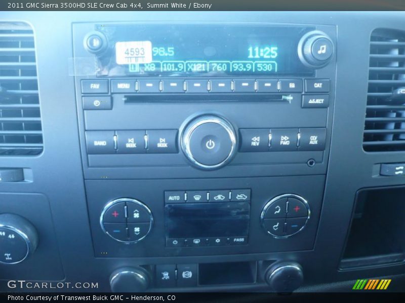 Summit White / Ebony 2011 GMC Sierra 3500HD SLE Crew Cab 4x4