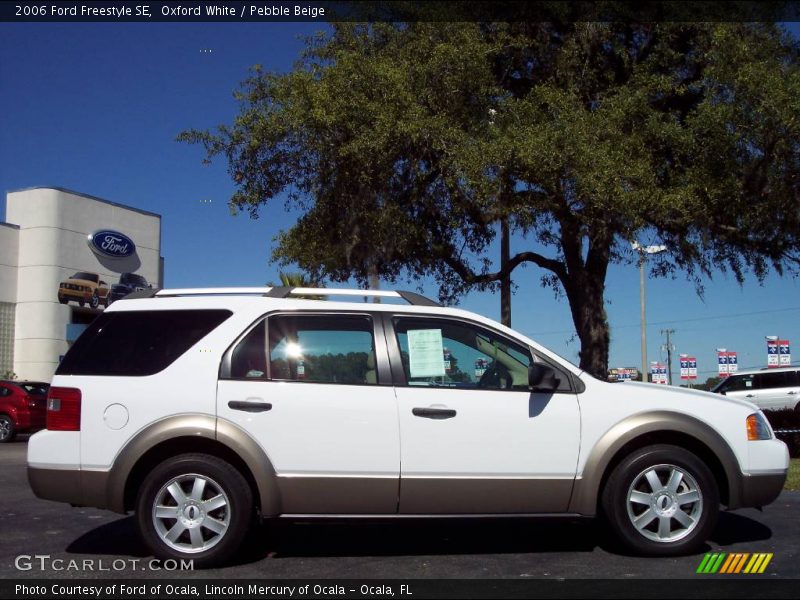 Oxford White / Pebble Beige 2006 Ford Freestyle SE