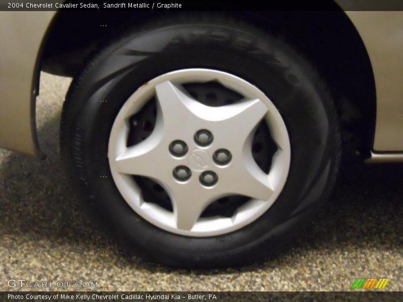 Sandrift Metallic / Graphite 2004 Chevrolet Cavalier Sedan