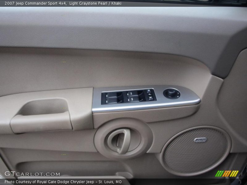 Light Graystone Pearl / Khaki 2007 Jeep Commander Sport 4x4