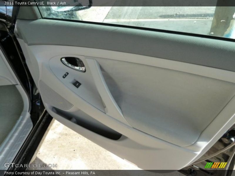 Black / Ash 2011 Toyota Camry LE