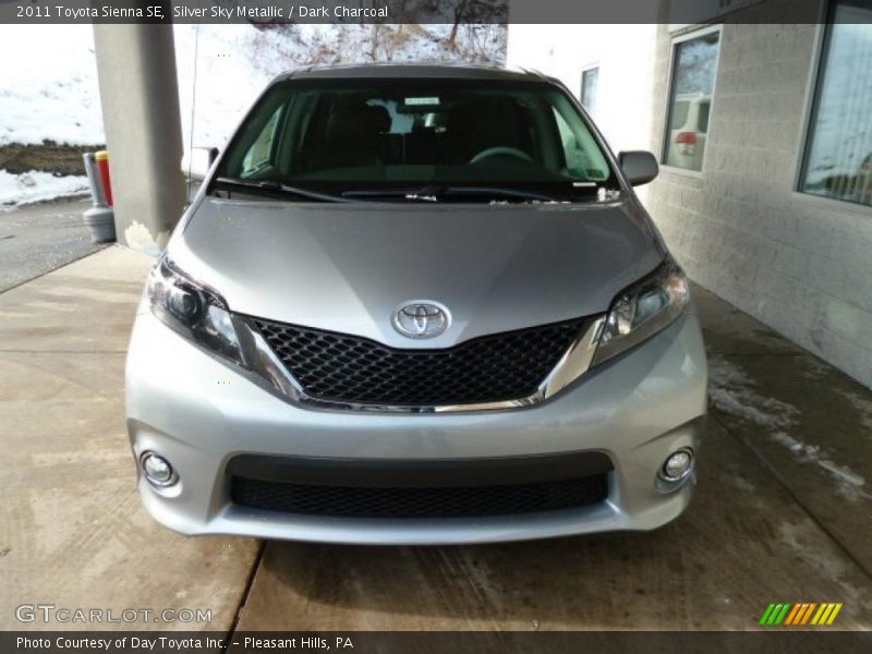 Silver Sky Metallic / Dark Charcoal 2011 Toyota Sienna SE