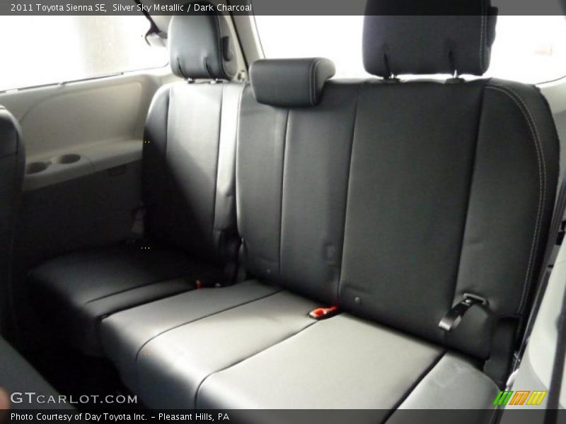  2011 Sienna SE Dark Charcoal Interior