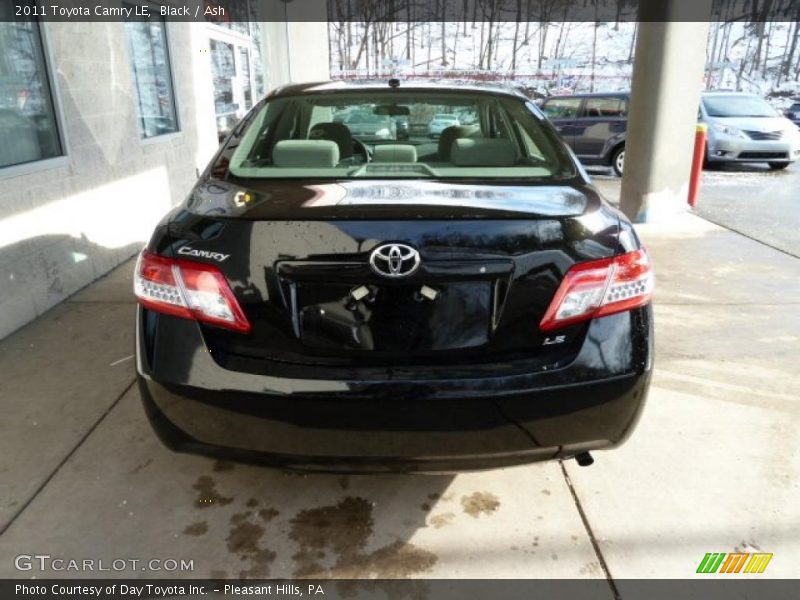 Black / Ash 2011 Toyota Camry LE
