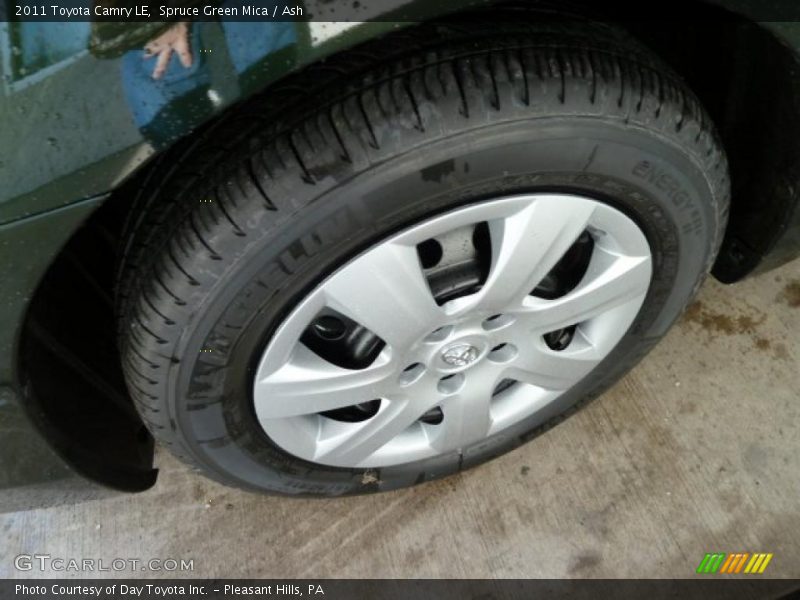 Spruce Green Mica / Ash 2011 Toyota Camry LE