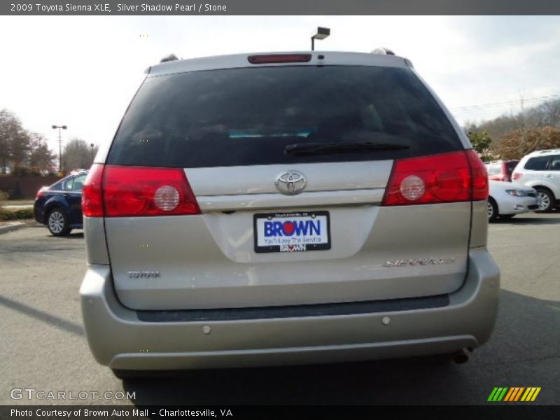 Silver Shadow Pearl / Stone 2009 Toyota Sienna XLE