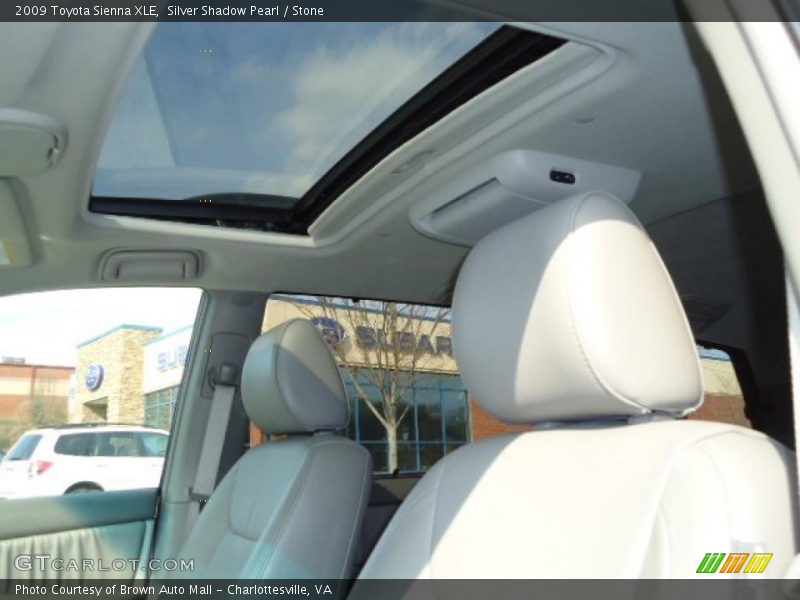 Silver Shadow Pearl / Stone 2009 Toyota Sienna XLE
