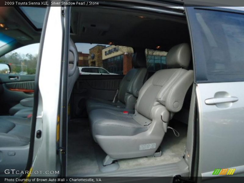 Silver Shadow Pearl / Stone 2009 Toyota Sienna XLE