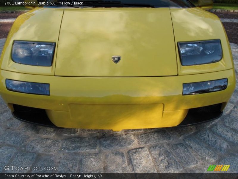 Yellow / Black 2001 Lamborghini Diablo 6.0