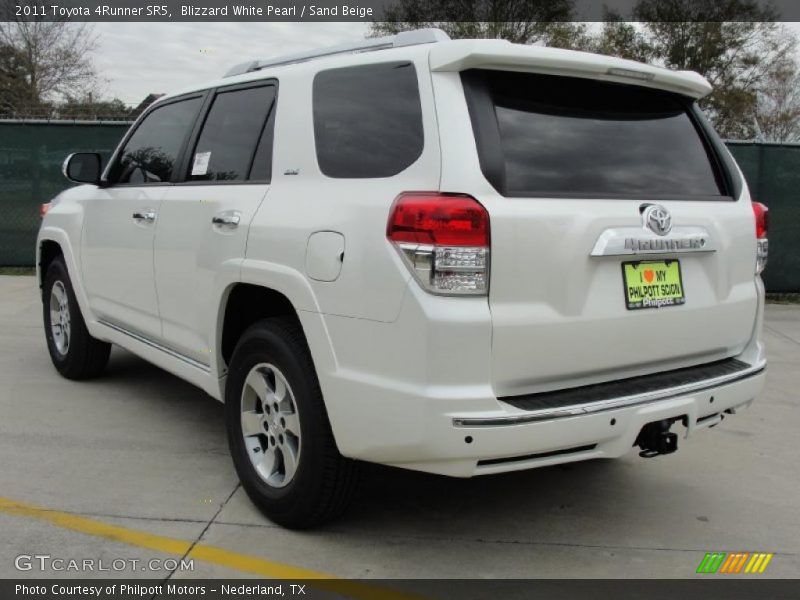 Blizzard White Pearl / Sand Beige 2011 Toyota 4Runner SR5