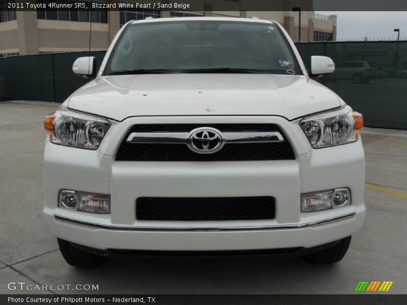 Blizzard White Pearl / Sand Beige 2011 Toyota 4Runner SR5