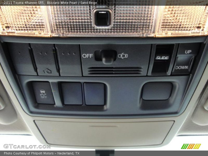 Blizzard White Pearl / Sand Beige 2011 Toyota 4Runner SR5