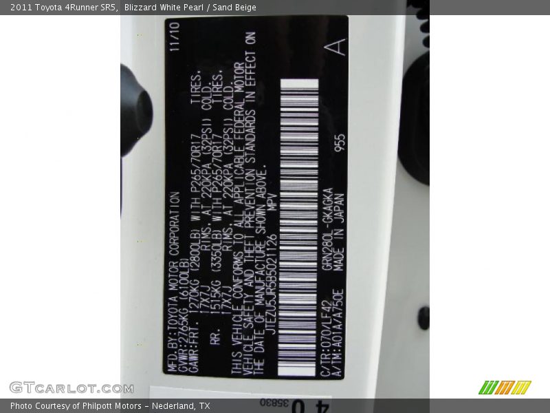 2011 4Runner SR5 Blizzard White Pearl Color Code 070