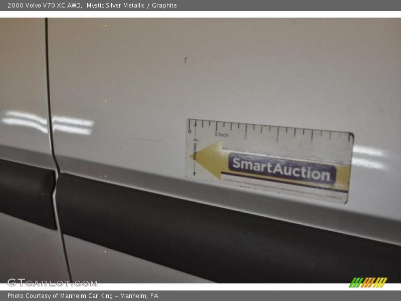 Mystic Silver Metallic / Graphite 2000 Volvo V70 XC AWD