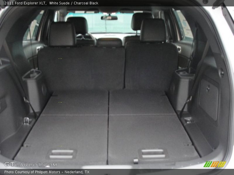  2011 Explorer XLT Trunk