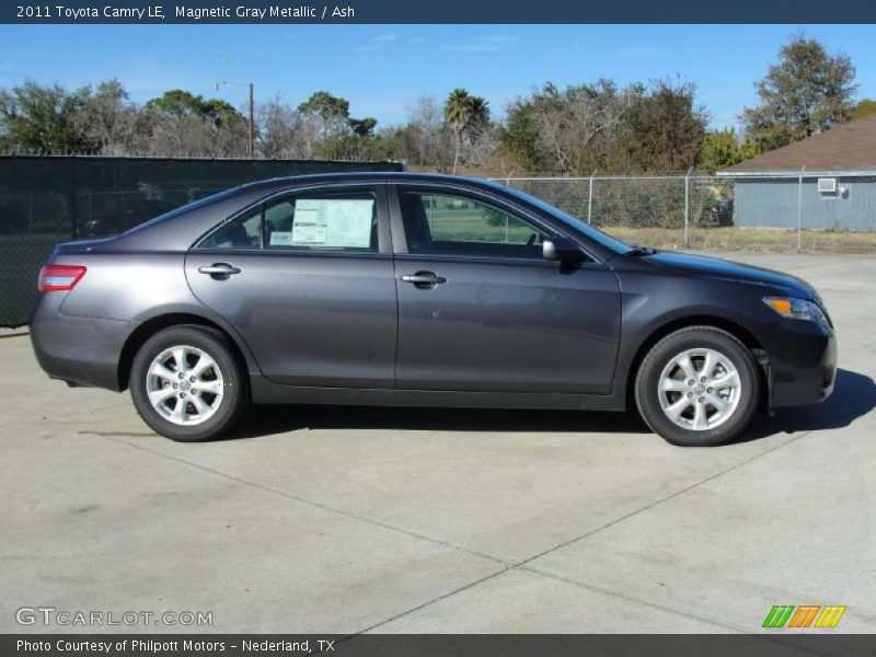 Magnetic Gray Metallic / Ash 2011 Toyota Camry LE