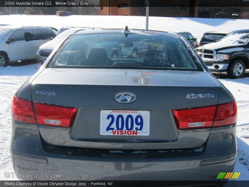Willow Gray / Gray 2009 Hyundai Sonata GLS