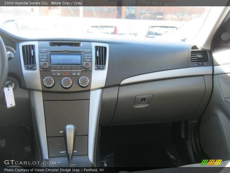 Willow Gray / Gray 2009 Hyundai Sonata GLS
