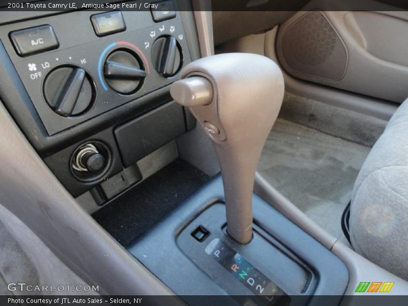 Antique Sage Pearl / Gray 2001 Toyota Camry LE