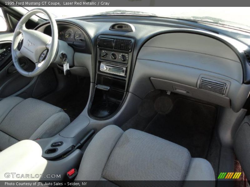 Dashboard of 1995 Mustang GT Coupe