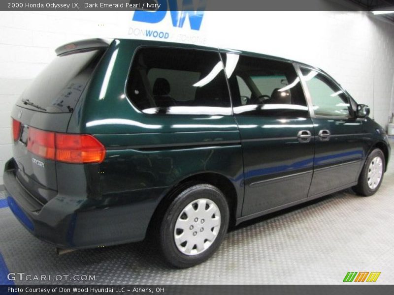 Dark Emerald Pearl / Ivory 2000 Honda Odyssey LX