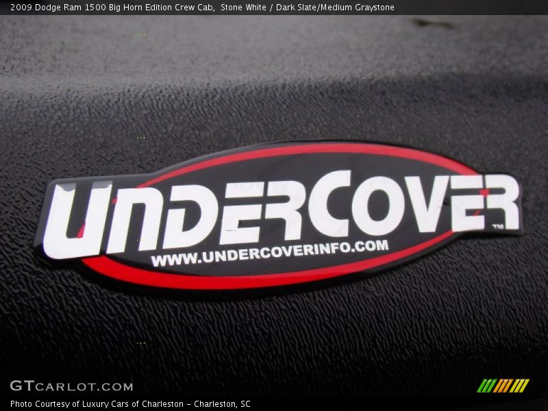 Stone White / Dark Slate/Medium Graystone 2009 Dodge Ram 1500 Big Horn Edition Crew Cab