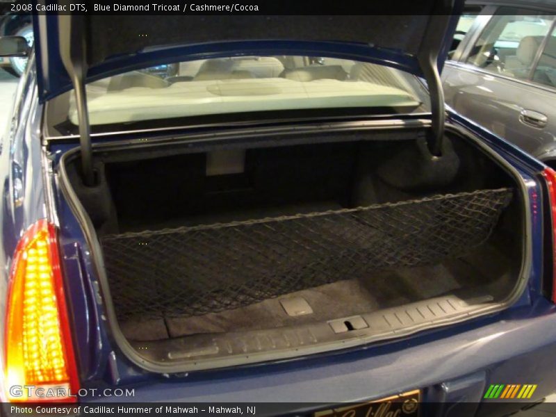 Blue Diamond Tricoat / Cashmere/Cocoa 2008 Cadillac DTS