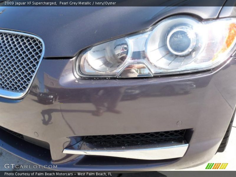 Pearl Grey Metallic / Ivory/Oyster 2009 Jaguar XF Supercharged