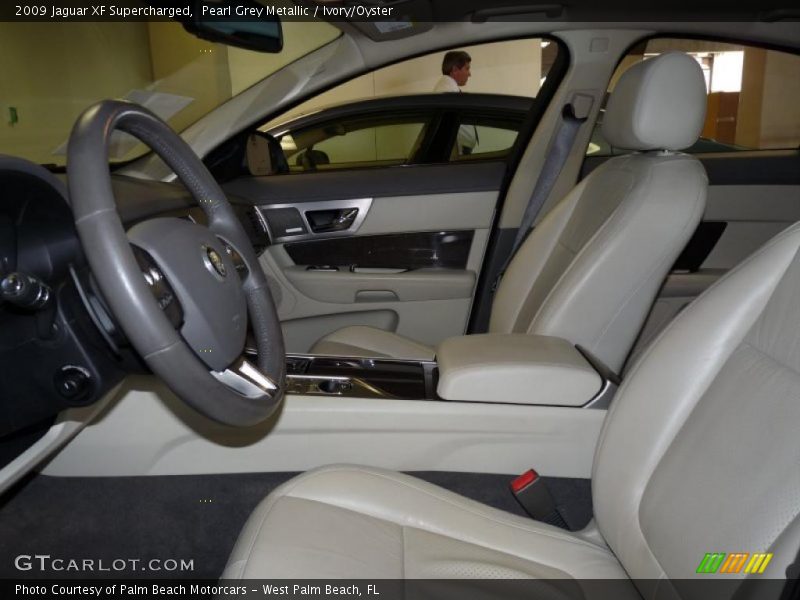 Pearl Grey Metallic / Ivory/Oyster 2009 Jaguar XF Supercharged