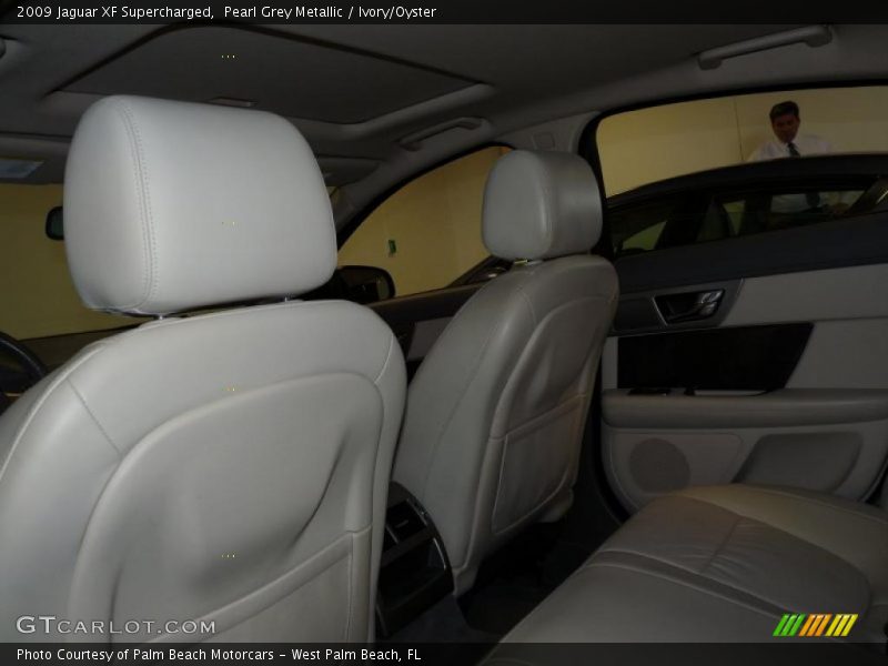 Pearl Grey Metallic / Ivory/Oyster 2009 Jaguar XF Supercharged