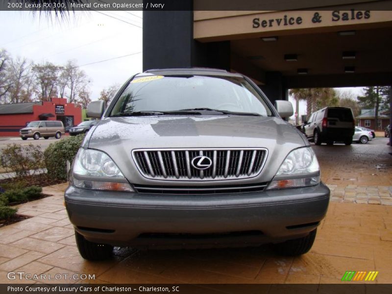 Mineral Green Opalescent / Ivory 2002 Lexus RX 300