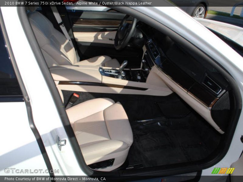  2010 7 Series 750i xDrive Sedan Oyster/Black Nappa Leather Interior