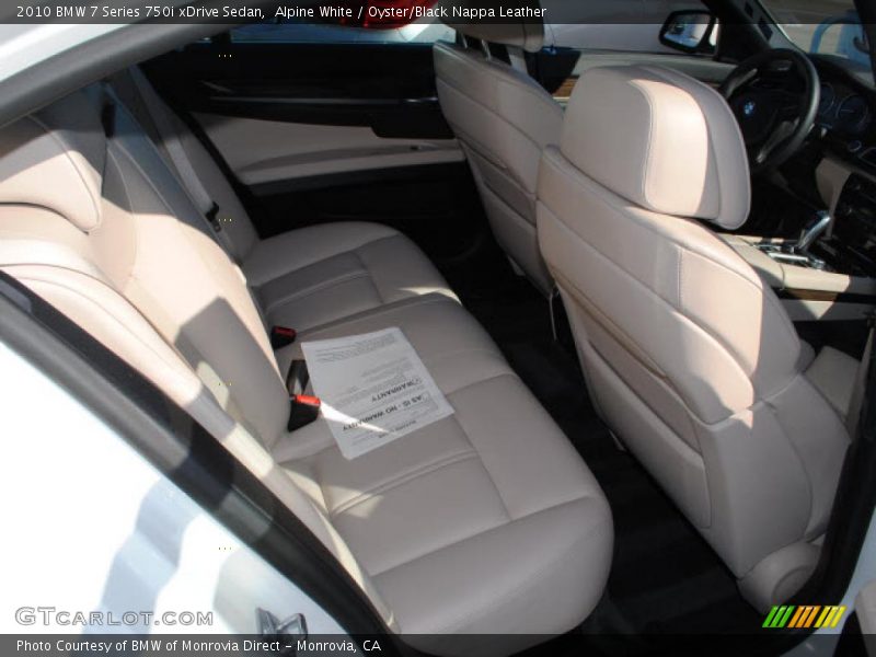  2010 7 Series 750i xDrive Sedan Oyster/Black Nappa Leather Interior