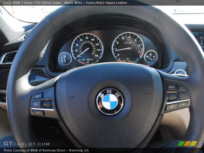 Controls of 2010 7 Series 750i xDrive Sedan