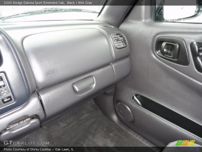Black / Mist Gray 2000 Dodge Dakota Sport Extended Cab