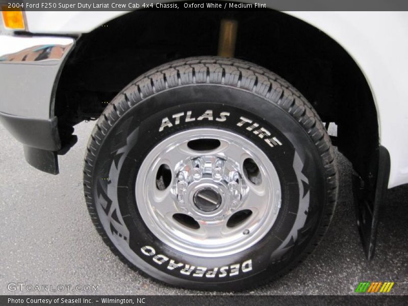 Oxford White / Medium Flint 2004 Ford F250 Super Duty Lariat Crew Cab 4x4 Chassis