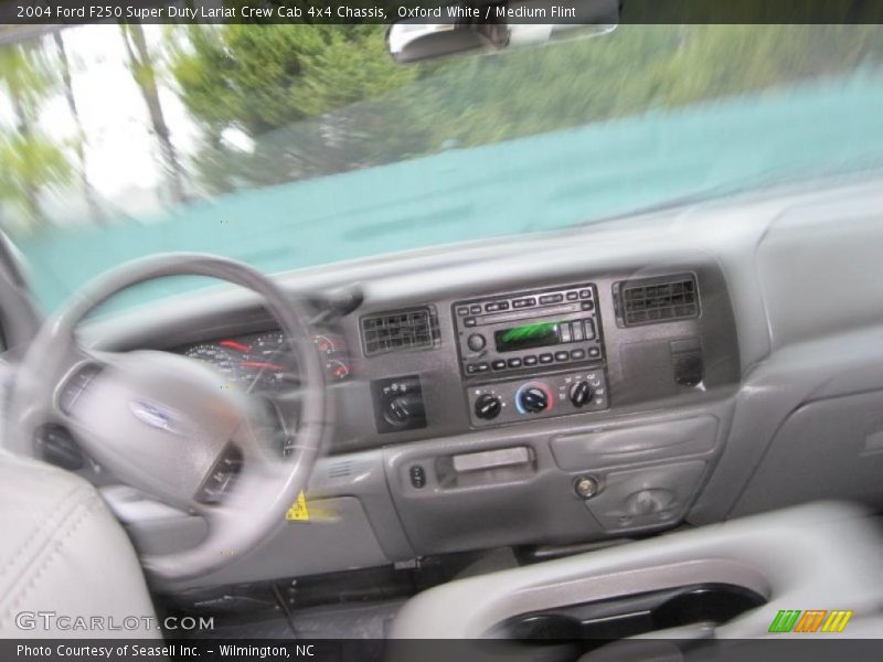 Oxford White / Medium Flint 2004 Ford F250 Super Duty Lariat Crew Cab 4x4 Chassis