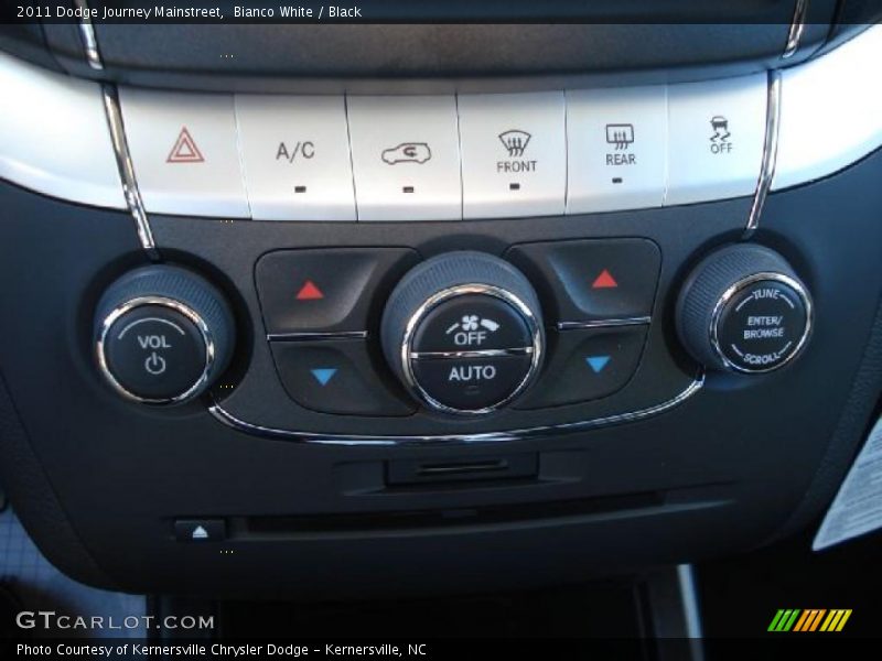 Controls of 2011 Journey Mainstreet