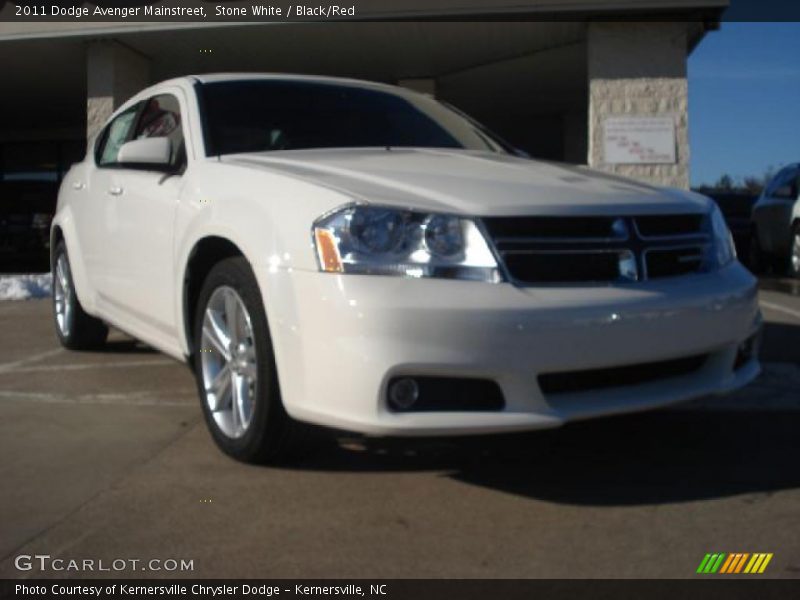 Stone White / Black/Red 2011 Dodge Avenger Mainstreet