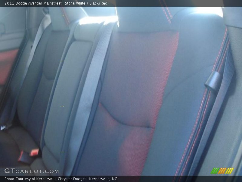 Stone White / Black/Red 2011 Dodge Avenger Mainstreet